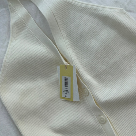 NWT - Aritzia Wilfred Button Knit Halter - Picture 3 of 4